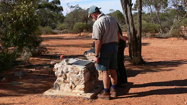 Memorial on Googs Track, South Australia